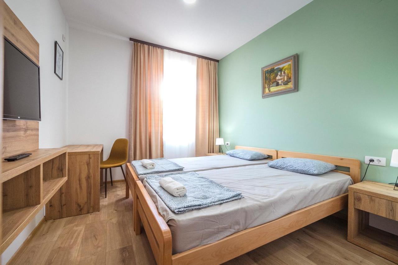 Zoe Pirot Apartment Exterior foto